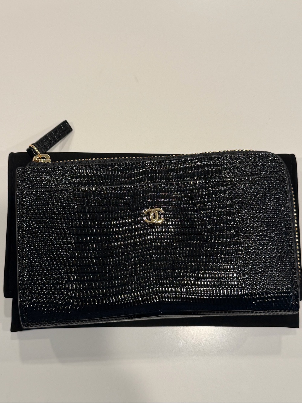 CHANEL Black Lizard Embossed Cardholder